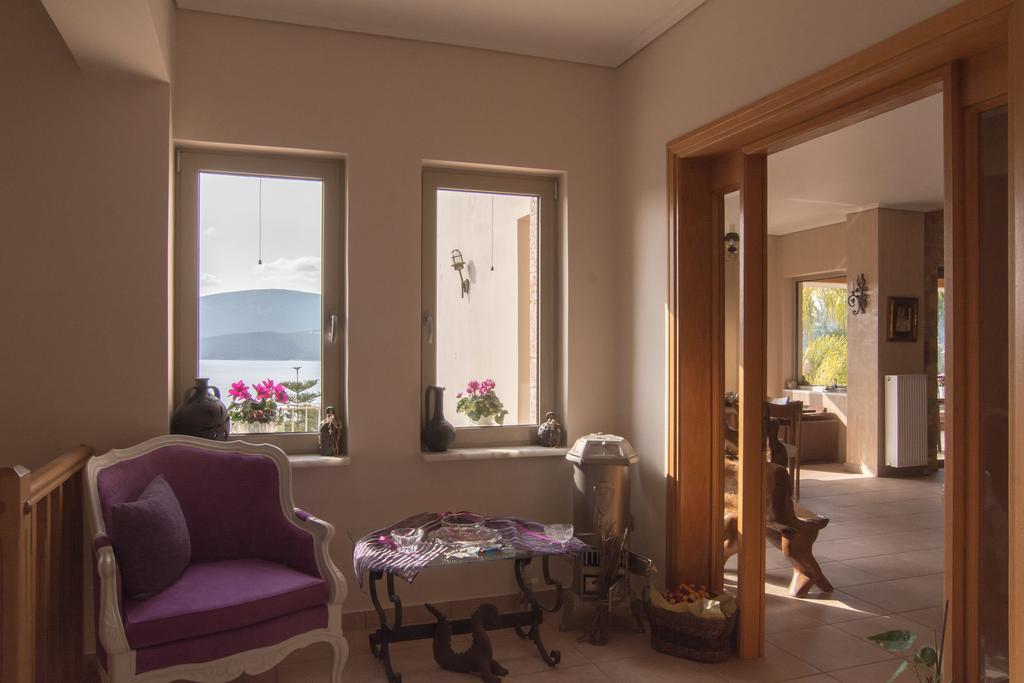 Villa Maira Luxurious With Private Swimming Pool Kórfos Exterior foto